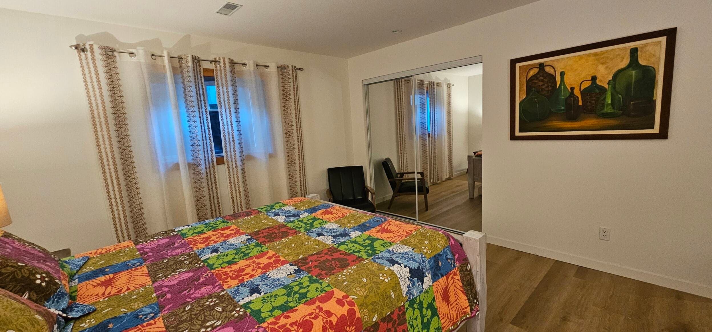 Bedroom with queen bed